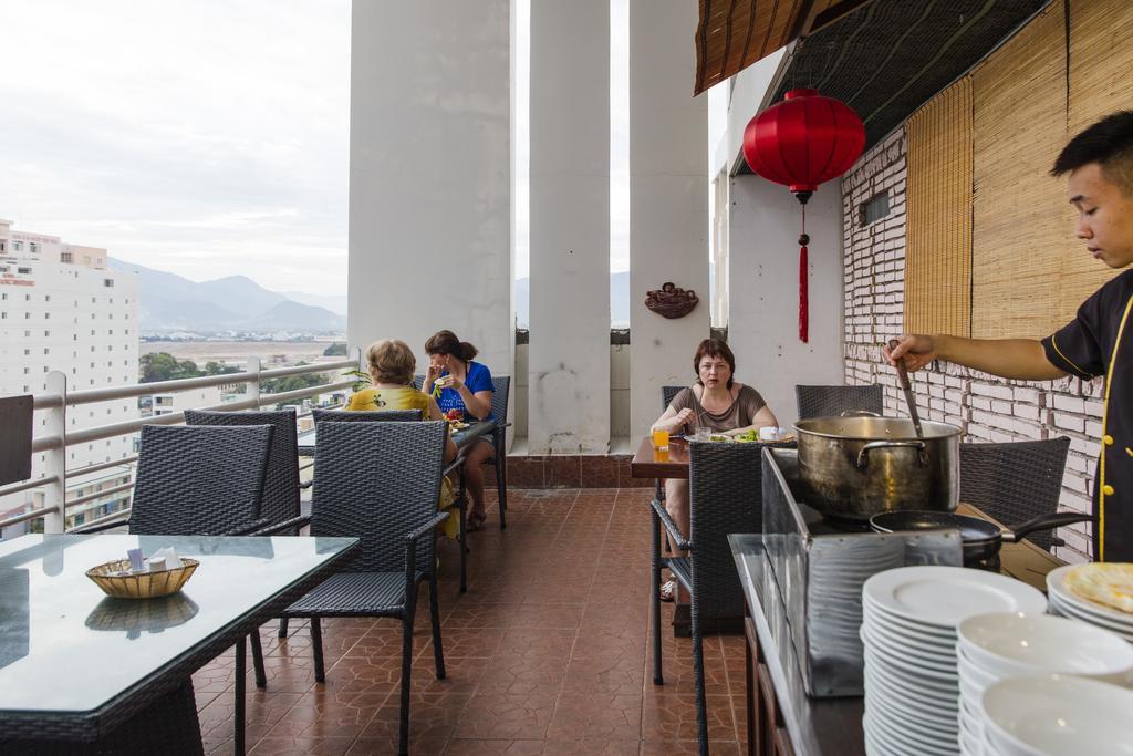 Brandi Nha Trang Hotel エクステリア 写真